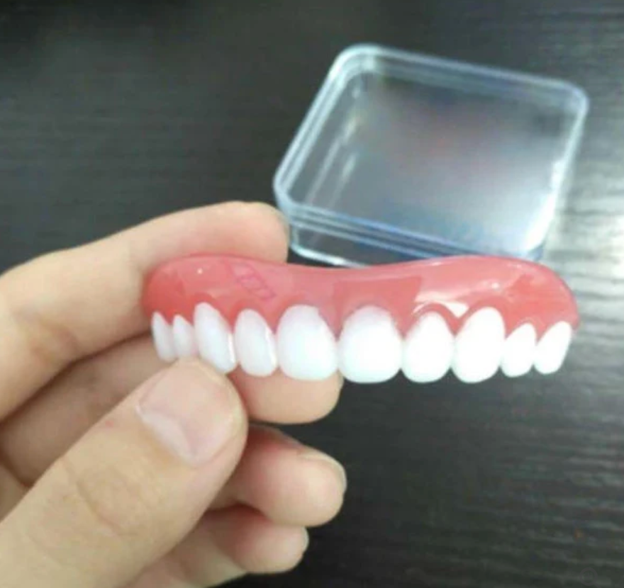 Instant Smile Cosmetic Teeth Cover